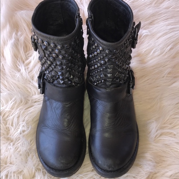 Steve Madden Shoes - Steve Madden leather boots 7.5